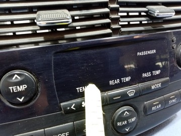 фото thumb №8, Toyota sienna ii xl20 03- панель перемикач кондиціонера 84010-08030