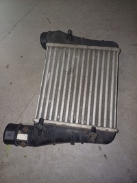 фото thumb №4, Интеркулер 2.0 tdi audi a4 b7 ,seat exeo nr. 8e0145805aa