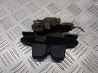 фото thumb №1, Замок крышки багажника renault scenic ii 1.9 dci 8200076240