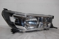 фото thumb №1, Toyota hilux viii лампа права оригінал europa