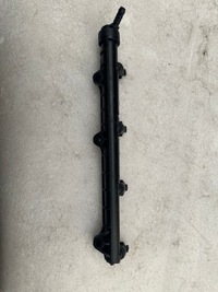 фото thumb №1, Vw skoda mpi tsi планка впрыскивающий 04e133319g...