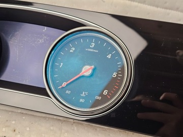 фото thumb №5, Спидометр манометр приборы экран монитор дисплей консоли mercedes w213