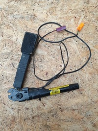 фото thumb №7, Ford kuga mk1 натягувач поперечина лівий 8v41-a61209-ab