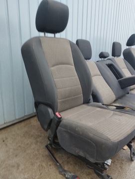 фото thumb №7, Dodge ram 2500 11- сиденья диван usa