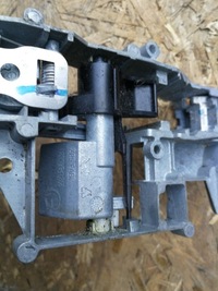 фото thumb №5, Каркас ручка дверь peugeot 208 2016r.