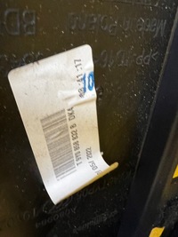 фото thumb №7, Молдинг защита кронштейн правая porsche cayenne 9y3 9y0 coupe hybrid