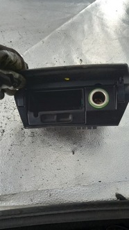 фото thumb №1, Пепельница ford focus mk2 05r kombi