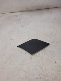 фото thumb №1, Маскировочная накладка динамика audi q5 8r 8r0857228b