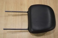 фото thumb №1, Подголовник кожа правый перед alfa romeo giulietta