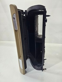 фото thumb №10, Бардачок пассажира audi a3 8p рестайлинг 8p1857035a 8c1 кремовый