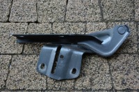 фото thumb №1, Петля капот правий ld7x vw jetta 5c6823302a