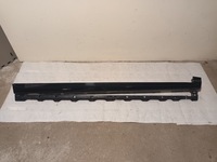 фото thumb №1, Молдинг поріг права mg4 поріг правий