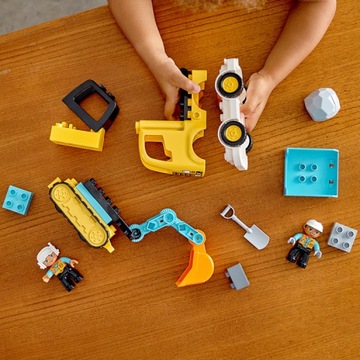 LEGO DUPLO Грузовик и гусеничный экскаватор 10931