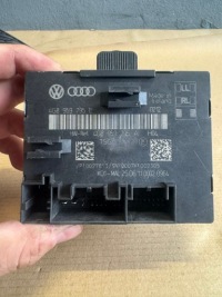 фото thumb №1, Audi a6 c7 10- модуль двері правий задня 4g8959795a