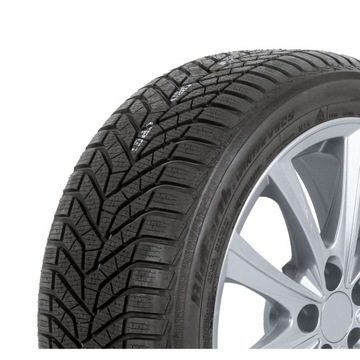 2x YOKOHAMA 235/55R19 105 В BluEarth Зима V905 XL