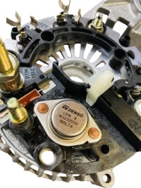 Регулятор кронштейн напряжения генератора fiat оригинальный номер Цена, фото thumb