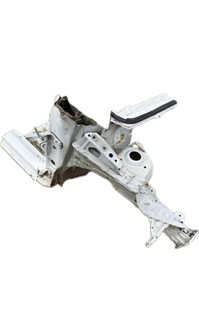 фото thumb №1, Четверть лонжерон подкрылок правая toyota yaris iii 11-20r.