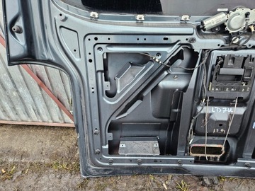 фото thumb №8, Кришка багажника vw t5 ld7u