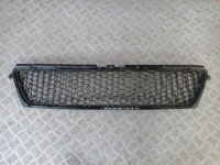 фото thumb №1, M10 8200735103 решётка радиатора решётка радиатора бампера dacia sandero