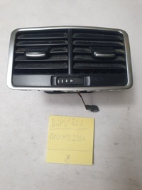 фото thumb №1, Решітка обдув тунель задня audi a6 c6 lift