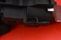 фото thumb №10, Замок крышки зад багажника a2127401500 tesla модель x 90d 15-21