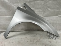 фото thumb №1, Toyota avensis t27 09-14 правый передний крыло
