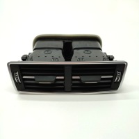 фото thumb №1, Audi q7 4m решётка обдув задняя 4m0819203
