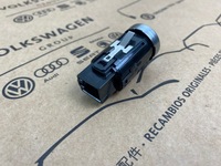 фото thumb №4, Gd caddy v 2k7 кнопка запуск стоп 5h0959839 оригінальний