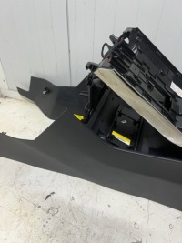 Range rover evoque ii r-dynamic l551 підлокітник Оригінал, фото thumb