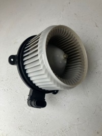 фото thumb №1, Вентилятор повітродувка обігрівача mitsubishi eclipse cross 7802a327