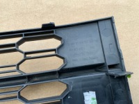 Skoda оригінальний номер 5e0853677j решітка  решітка середня Київ, фото thumb