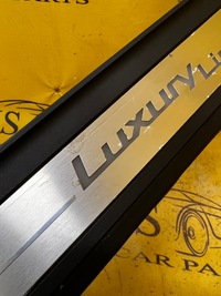 фото thumb №9, Планка порогова накладка декоративна хром led люкс line bmw 5 g30