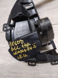 10603. mercedes glc amg кронштейн решётка радиатора a2548858703 Киев, фото thumb