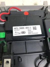 фото thumb №15, Land rover discovery sport l550 лампа кабины hk72-15k609-ab lr061528