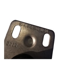 фото thumb №4, Зачіп замка двері задніх sprinter 2017-