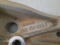 Skoda octavia 2 ii 04-08 кронштейн важіль перед лівий 1k0199295 bse Оригінал, фото thumb