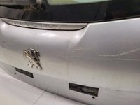 фото thumb №6, Задняя крышка багажника багажника peugeot 208 2015