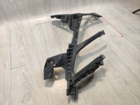 Mercedes e-klasa w323 направляющая кронштейн бампера правый перед a2128852265 Недорого, фото thumb