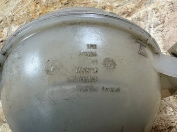 фото thumb №9, Бак расширительный bmw g30 g31 g11 g12 8610654