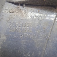 фото thumb №8, Volvo v40 s40 поворотник правий лампа поворотник 30621832