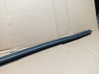 8p7837480b audi a3 8p кабріолет  прокладка молдинг ущільнювач скло права Недорого, фото thumb