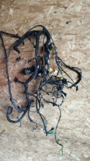 фото thumb №8, Peugeot 3008 1.6 hdi 16v жгут отсек двигателя