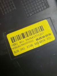 фото thumb №8, Renault clio v 19-23 напрямна впуск кронштейн w бампер перед 620431589r