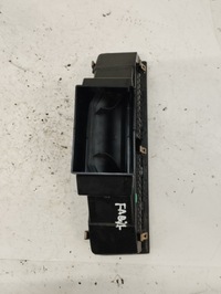 фото thumb №6, Skoda fabia iii 3 решётка обдув средняя 6v0820951c