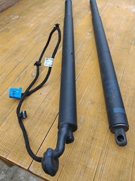 фото thumb №6, Амортизатор кришки mercedes glc купе w253 a2539801064