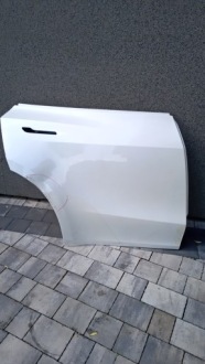 Купить Дверь задняя задняя правое  tesla y 20-24rok оригинал, фото thumb