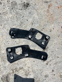 фото thumb №1, Кронштейн розпилювача l/p pdc alfa romeo stelvio