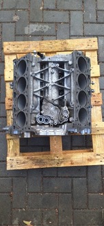 фото thumb №1, Audi 079103023 079103023 r8 4.2 блок двигуна lift fsi cnd