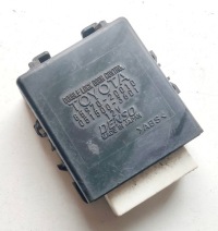 фото thumb №1, Блок управления центрального замка toyota avensis t22 85870-20010
