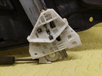 фото thumb №5, Mazda 5 подъемник стекло правый перед gj6a5858x